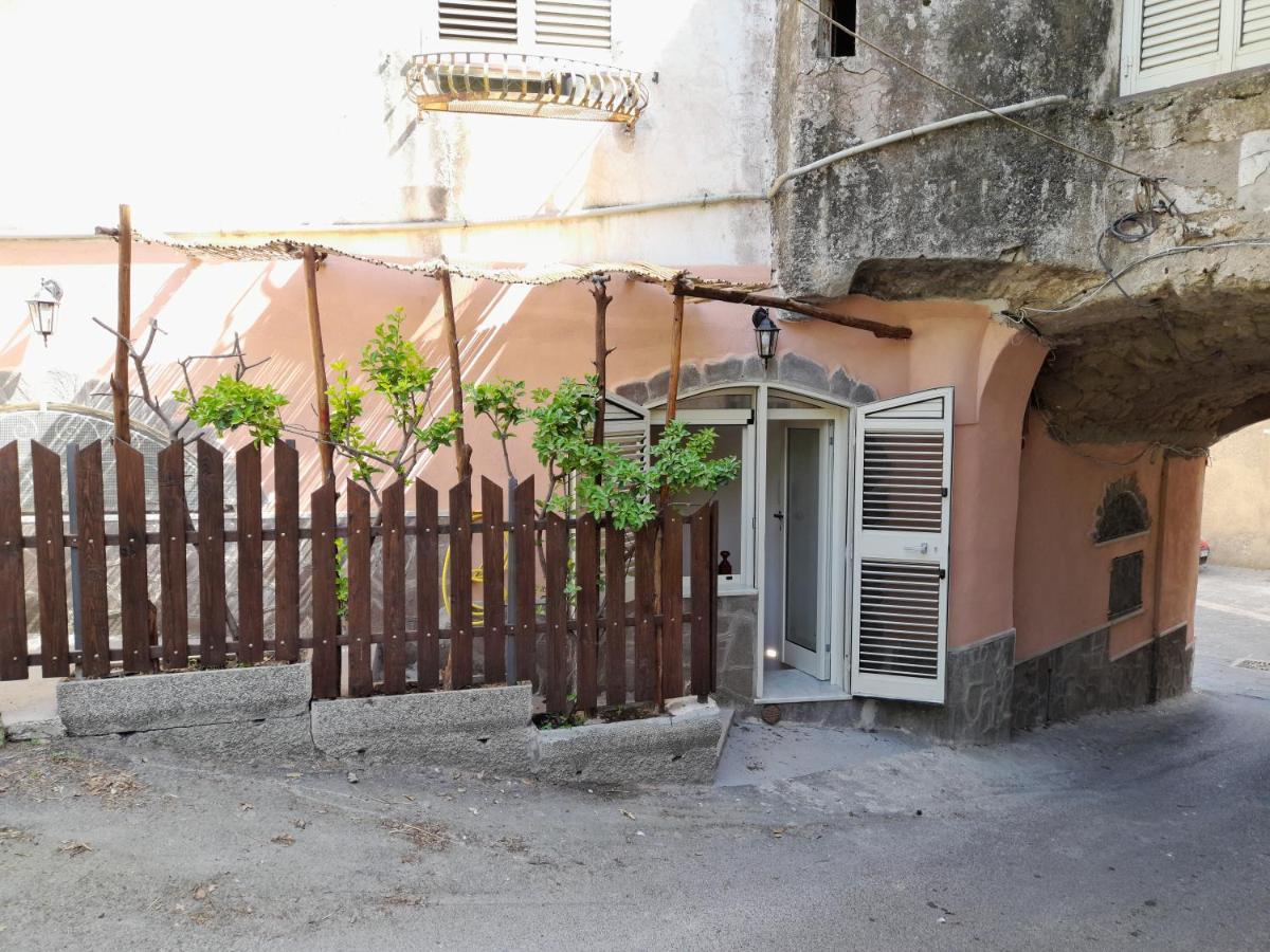 Mezza Torre B&B Procida Extérieur photo